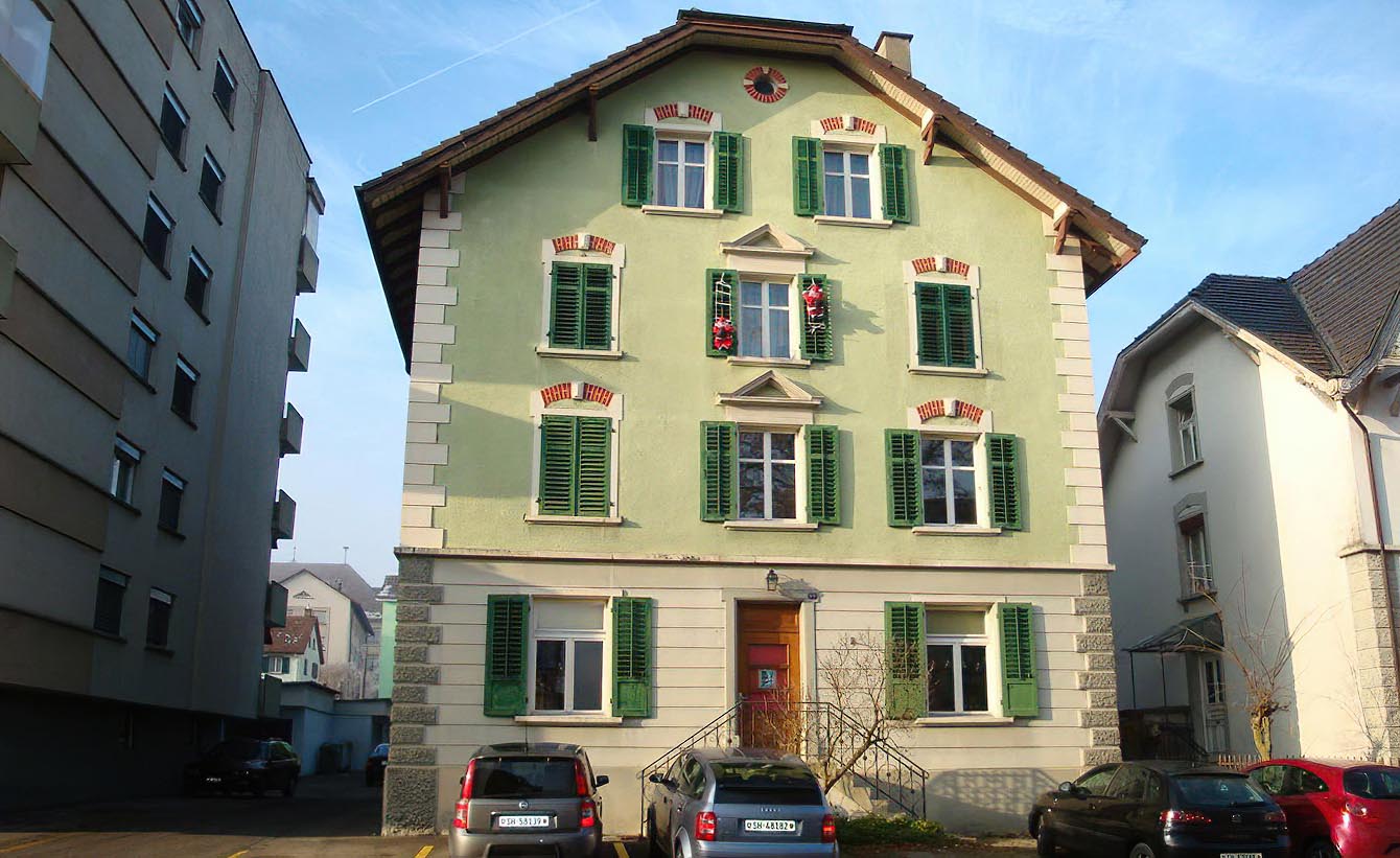 Kronenacker 5, 8200 Schaffhausen Kronenacker 5, 8200 Schaffhausen